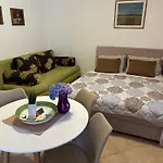 Apartments Villa Andjela